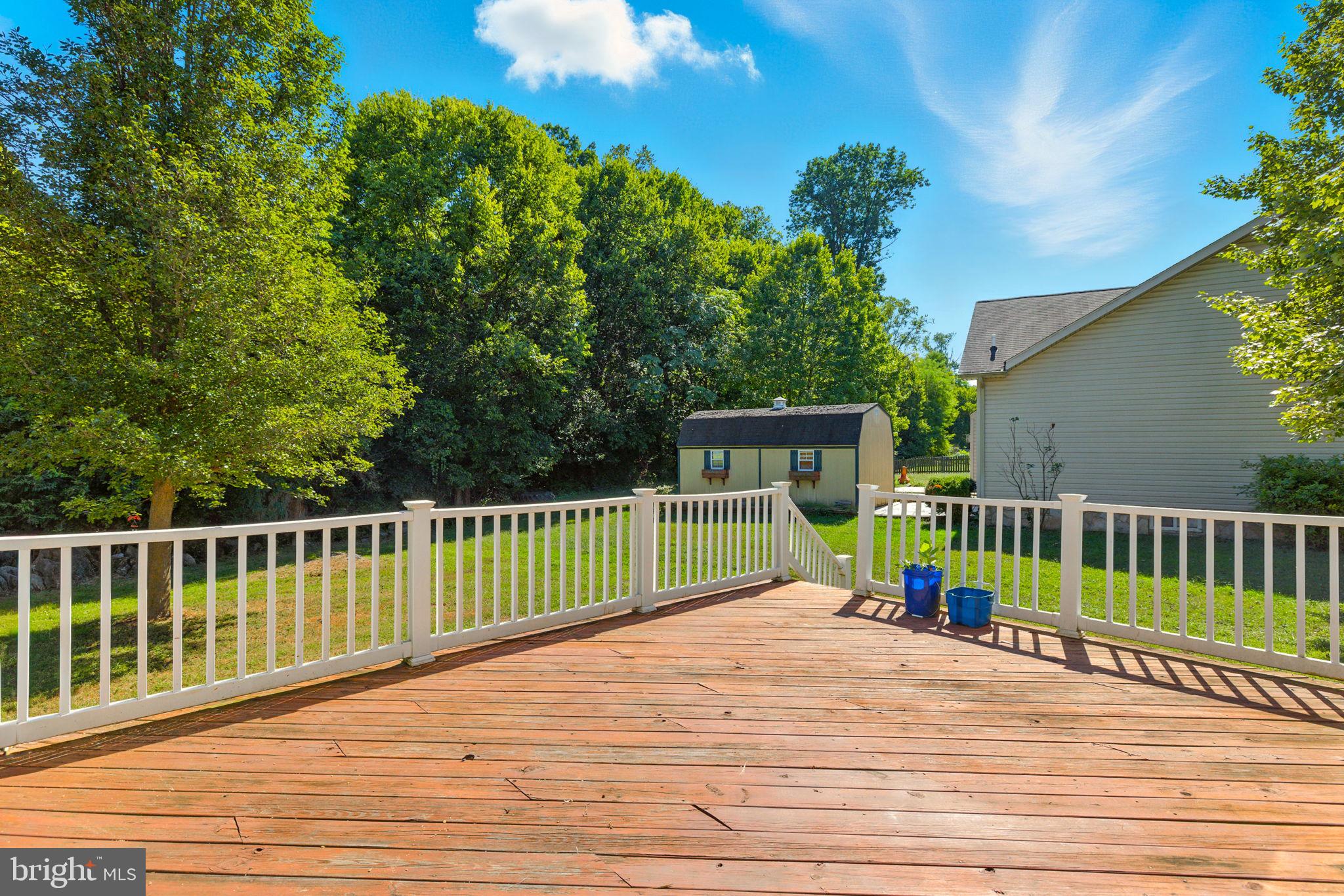 WOLFORD WOODS - Residential