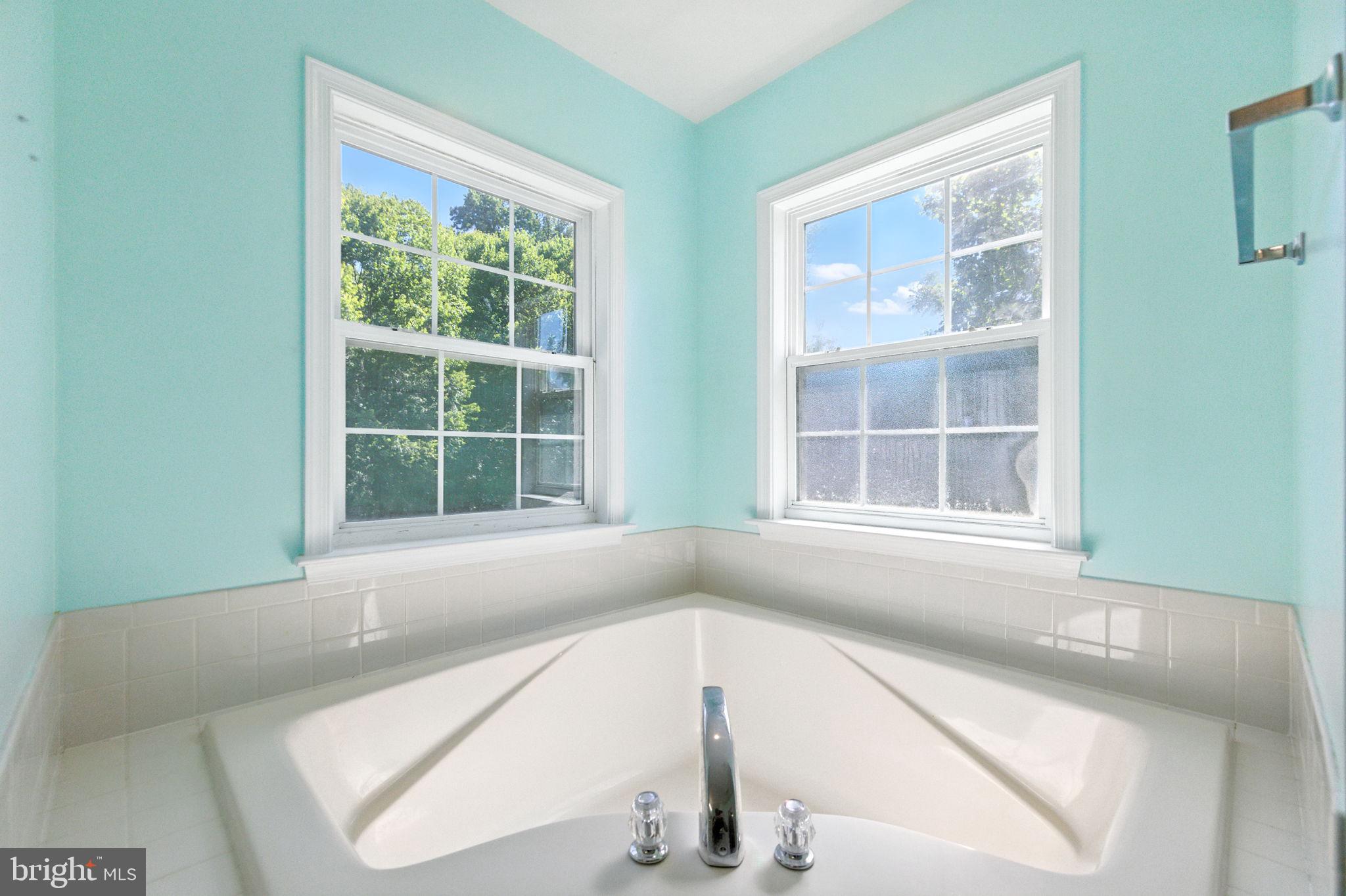 WOLFORD WOODS - Residential