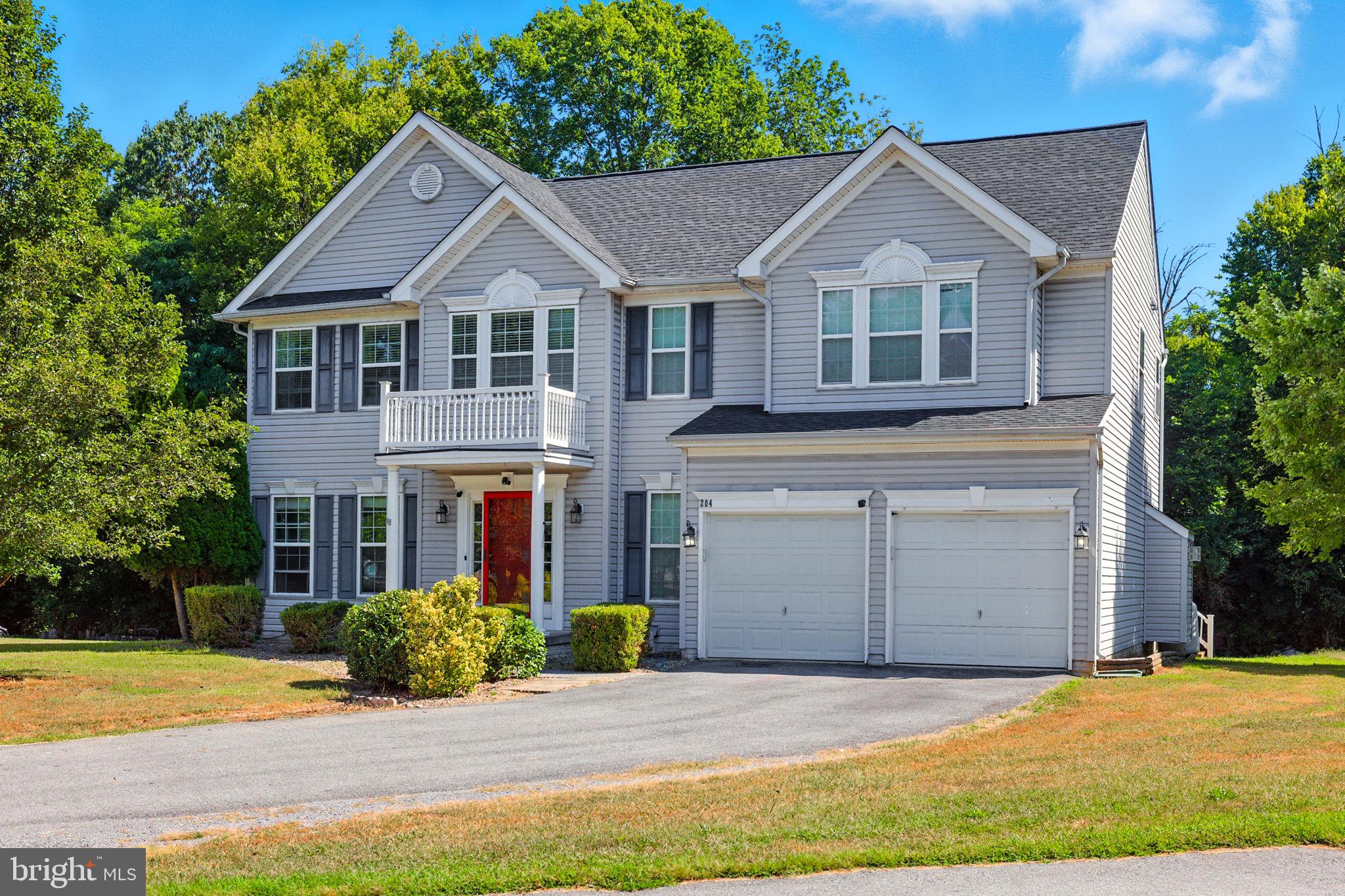 WOLFORD WOODS - Residential