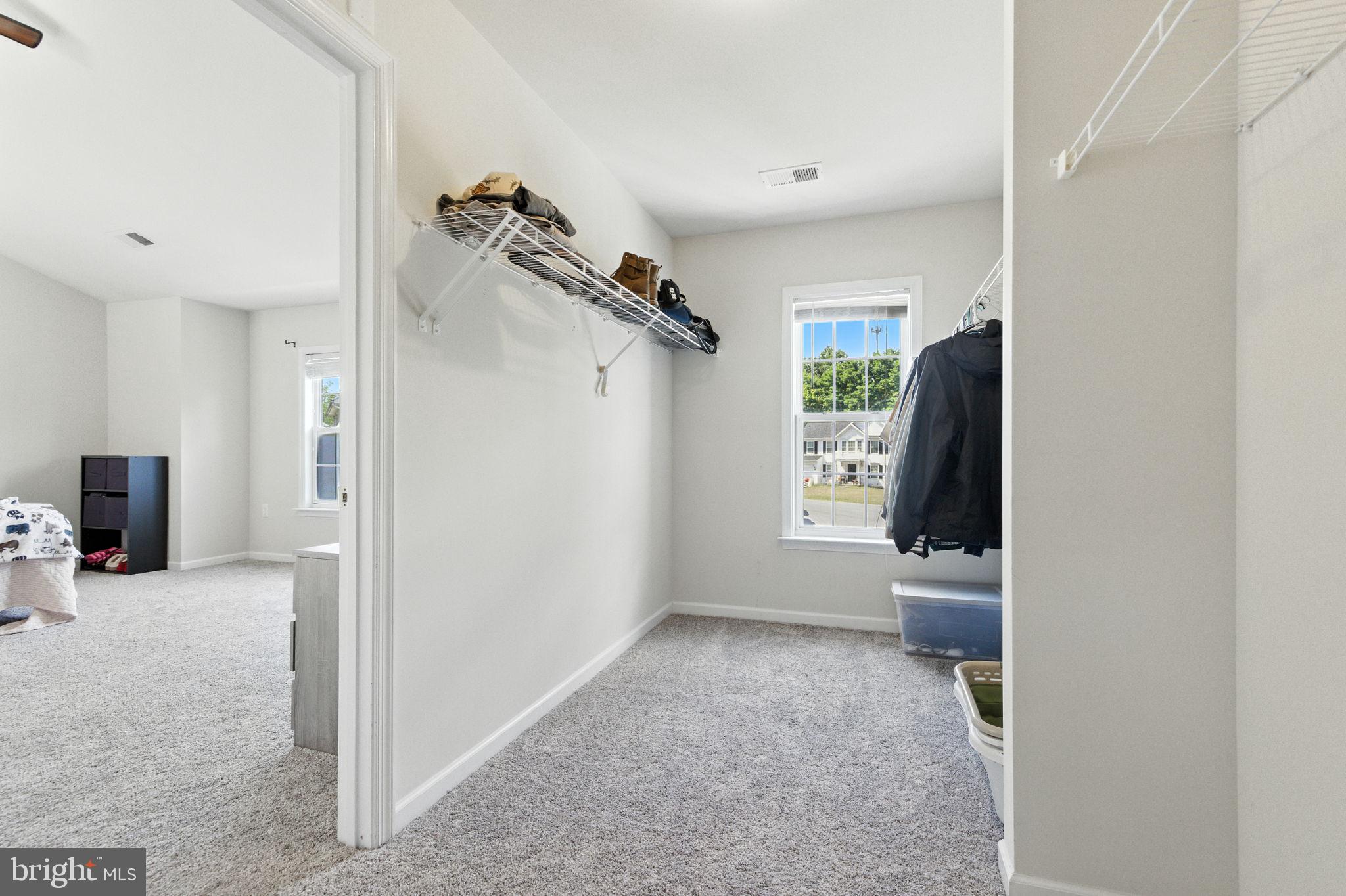 WOLFORD WOODS - Residential