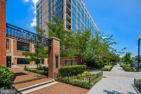 437 New York Avenue NW Unit 220, Washington, DC MLS: DCDC2190846