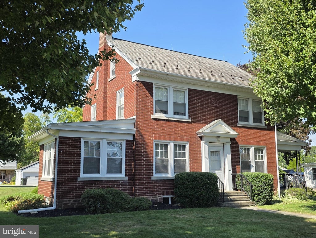 Photo of 532 S 4th Street, DENVER, PA 17517 (MLS # PALA2096848)