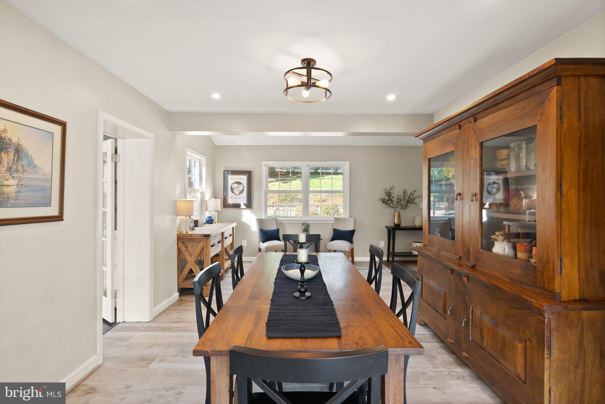 MONTICELLO PARK - Residential