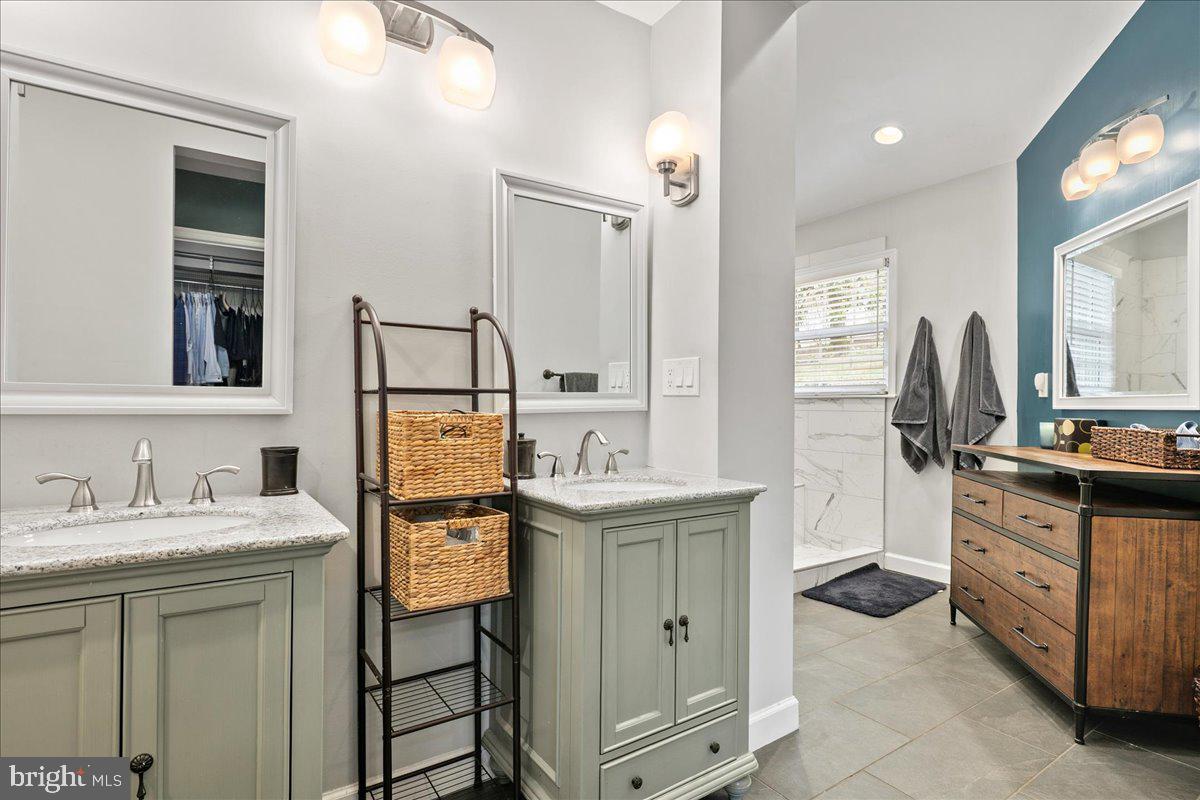 MONTICELLO PARK - Residential