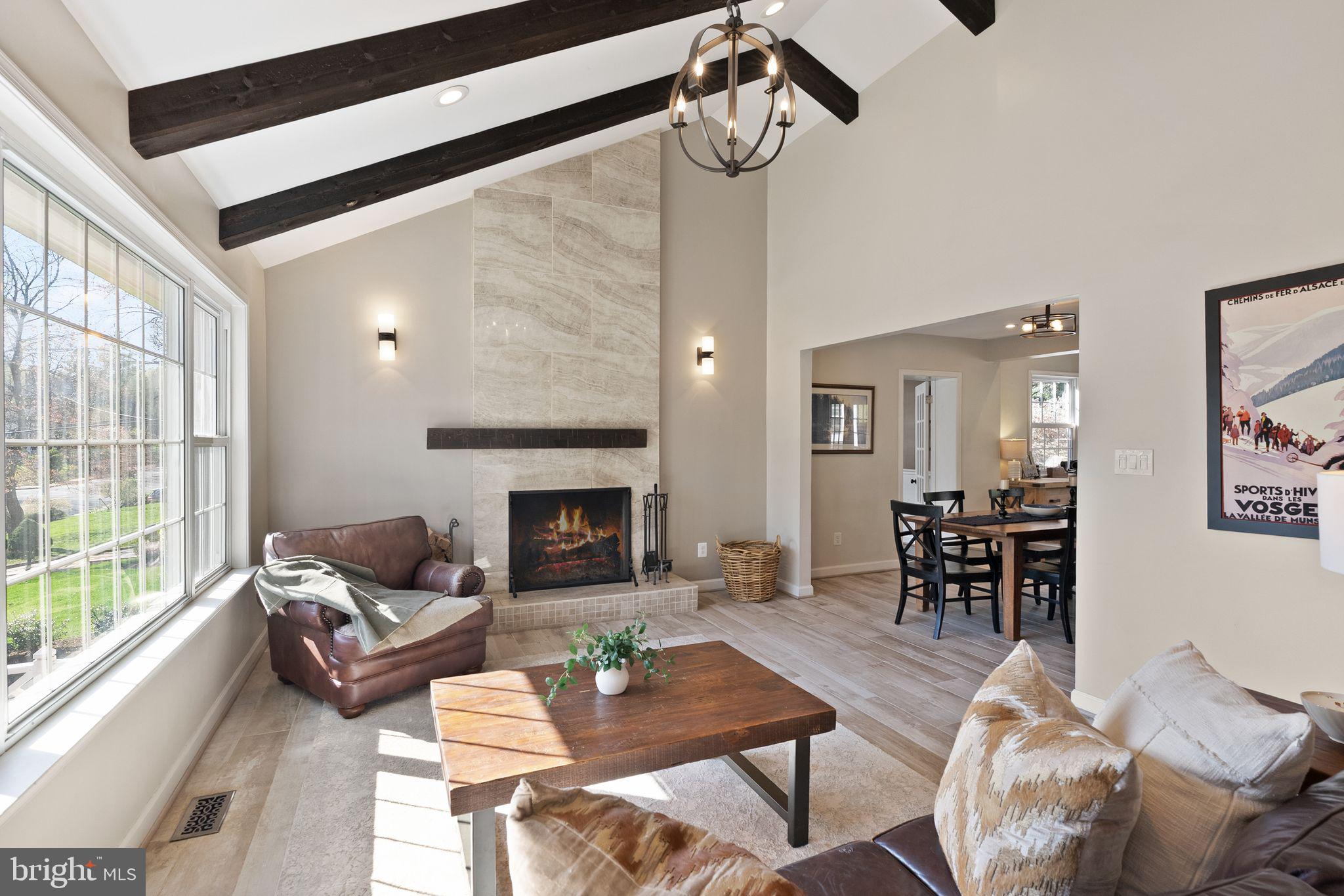 MONTICELLO PARK - Residential