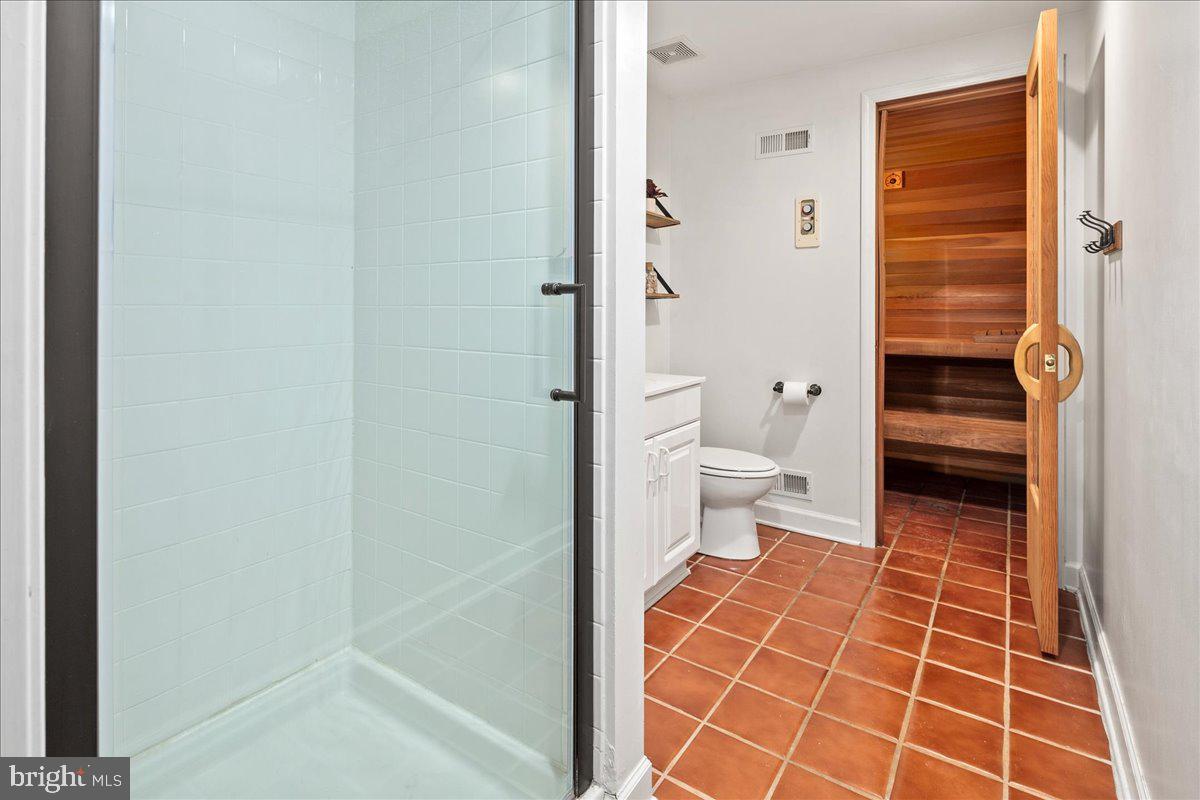 MONTICELLO PARK - Residential