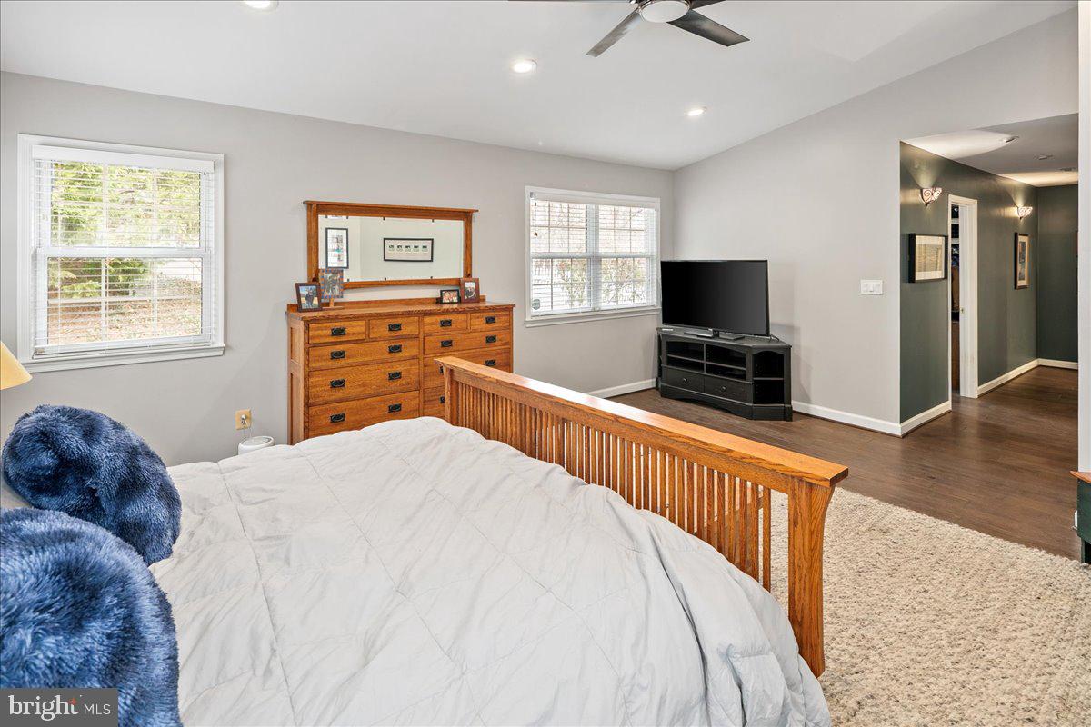 MONTICELLO PARK - Residential