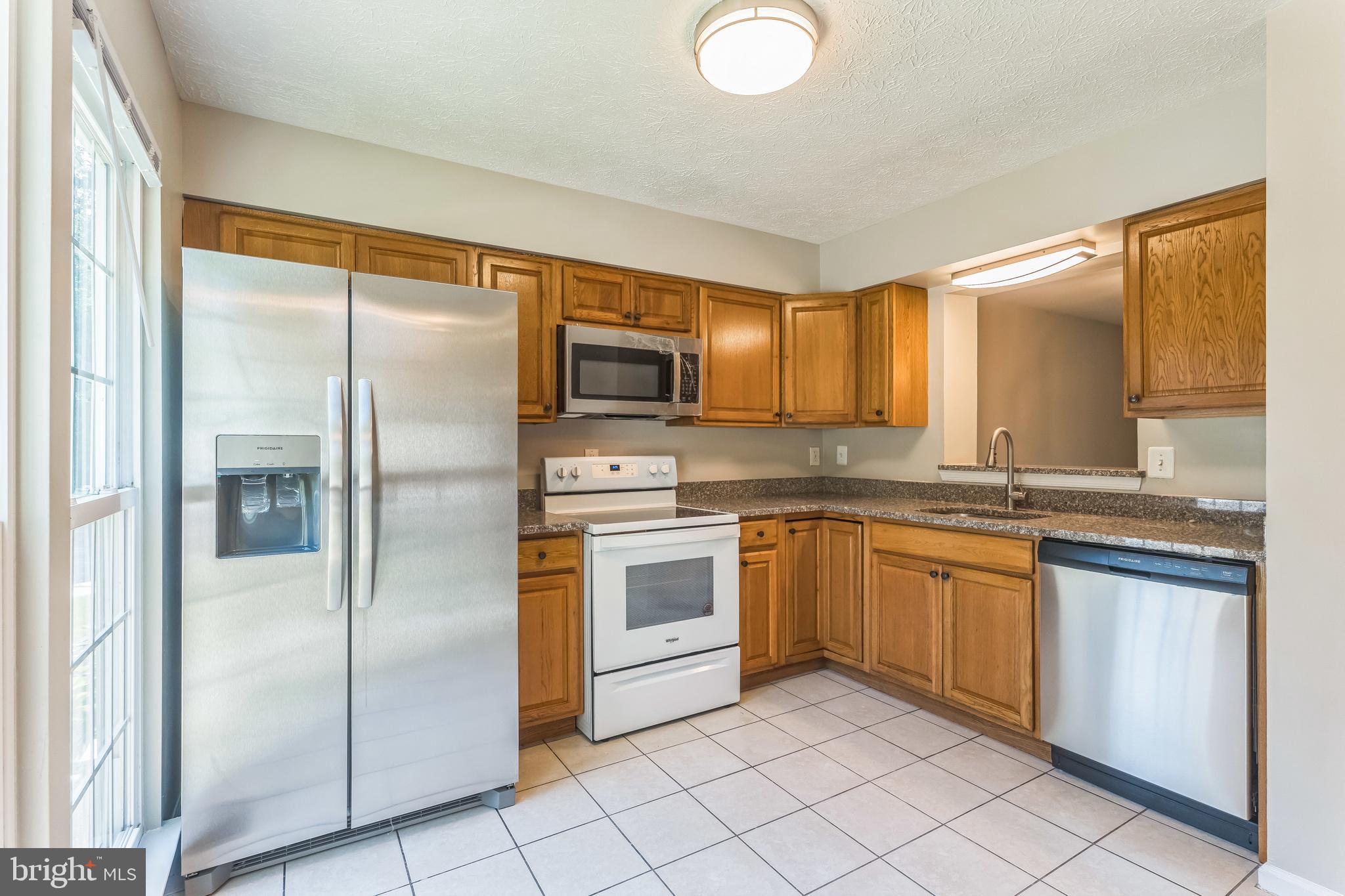 7727 PATUXENT OAK COURT