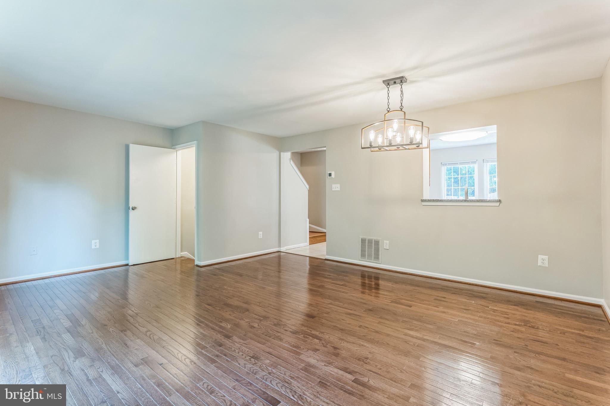 7727 PATUXENT OAK COURT