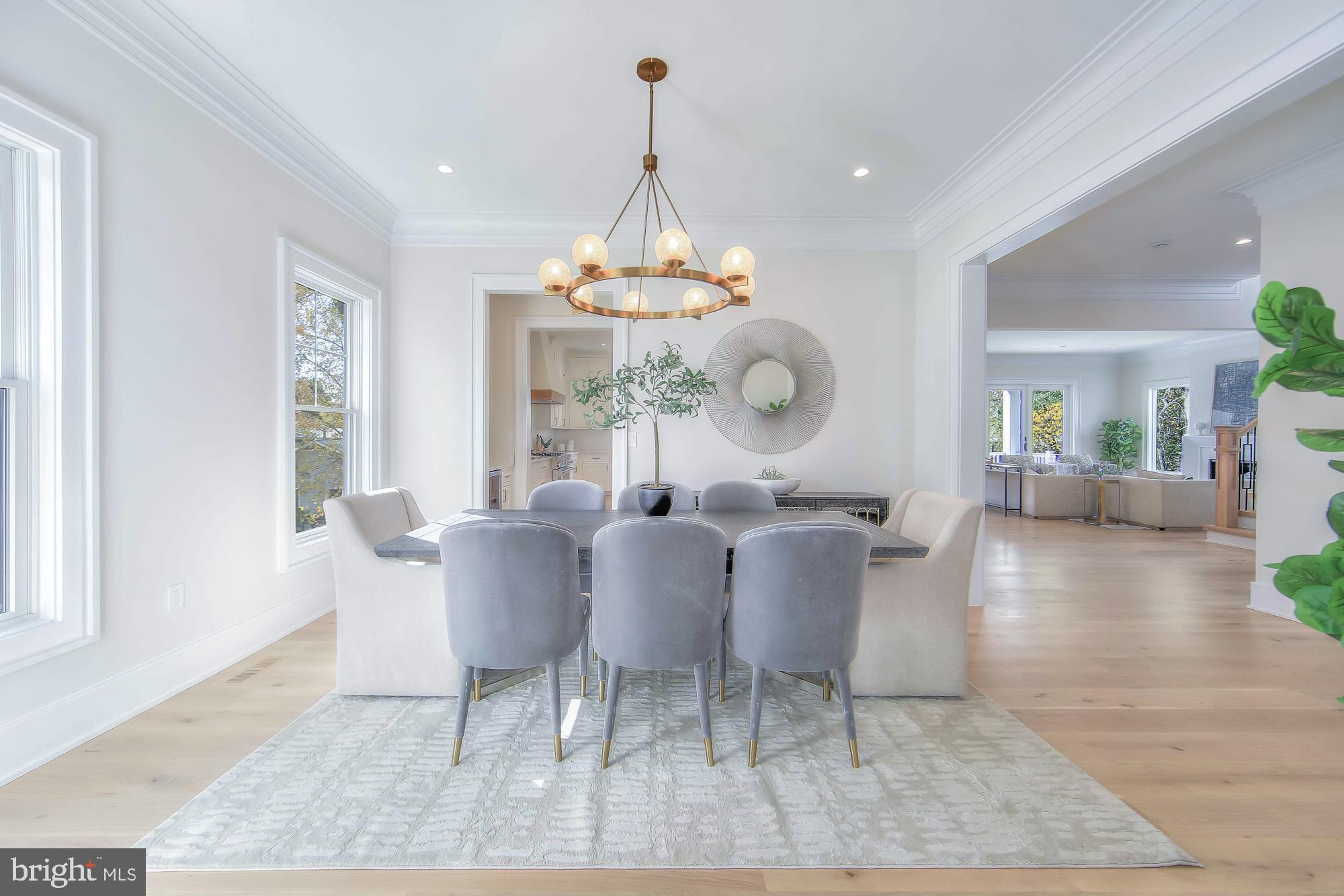 AYRLAWN - Residential