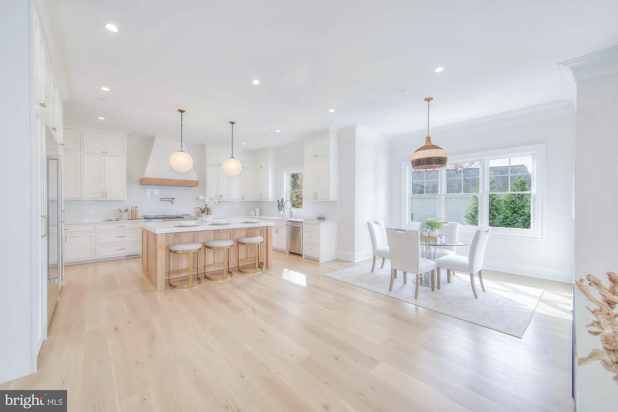 AYRLAWN - Residential