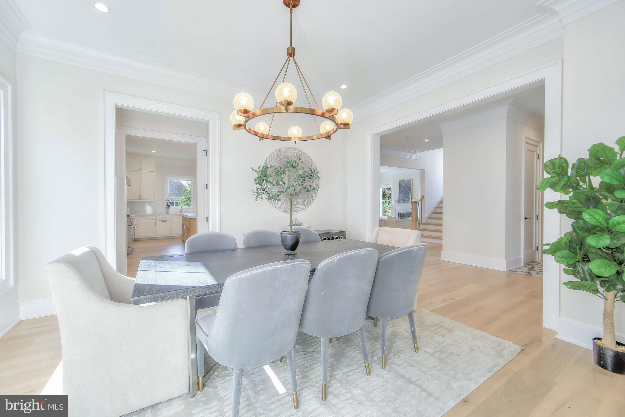 AYRLAWN - Residential