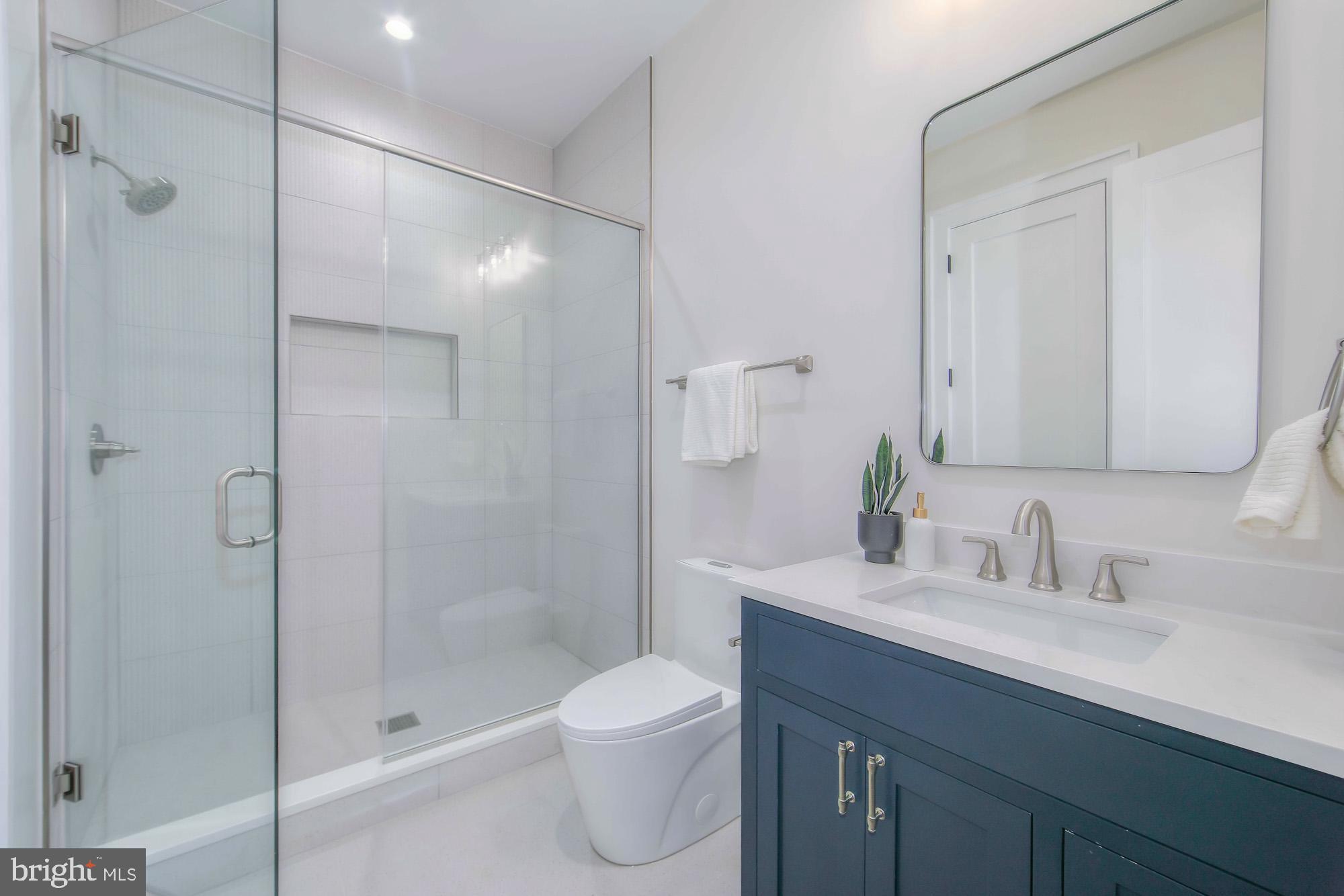 AYRLAWN - Residential