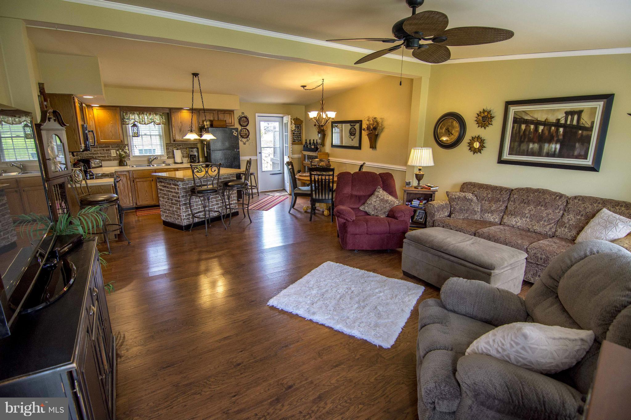 HENSEL STONE WOODS - Residential