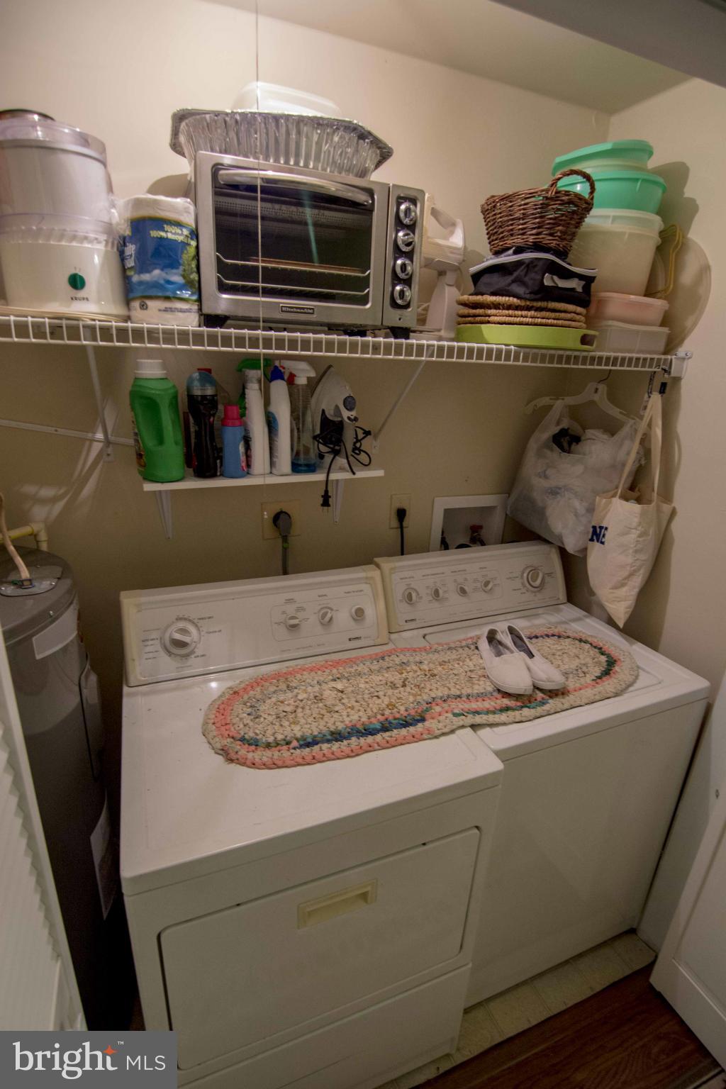 HENSEL STONE WOODS - Residential