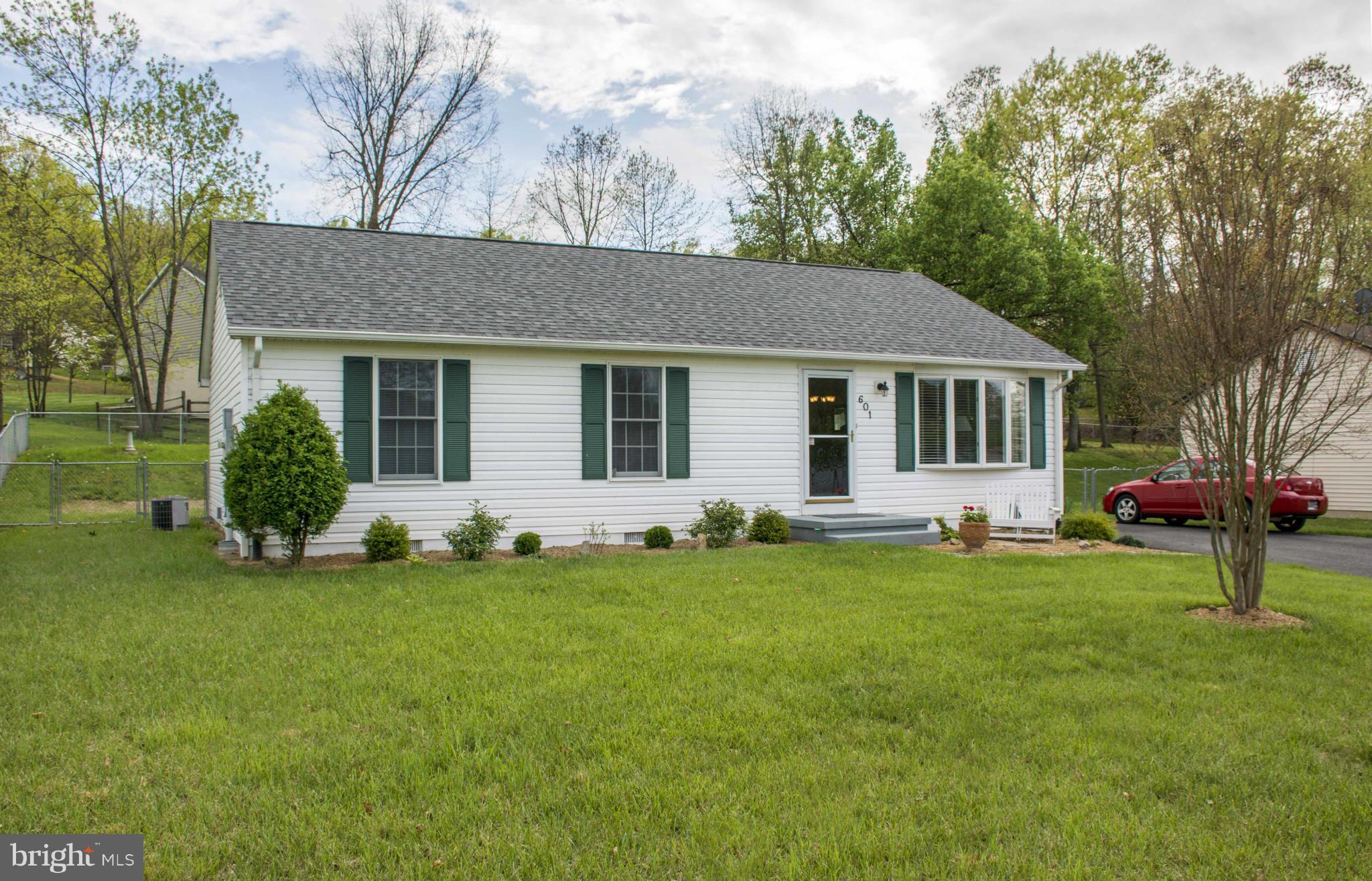 HENSEL STONE WOODS - Residential