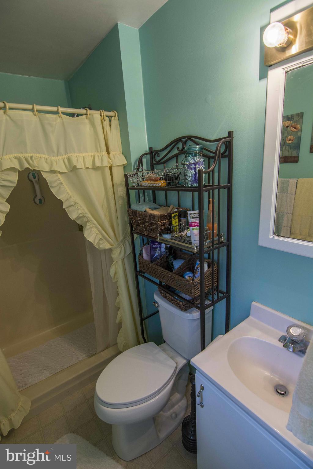 HENSEL STONE WOODS - Residential