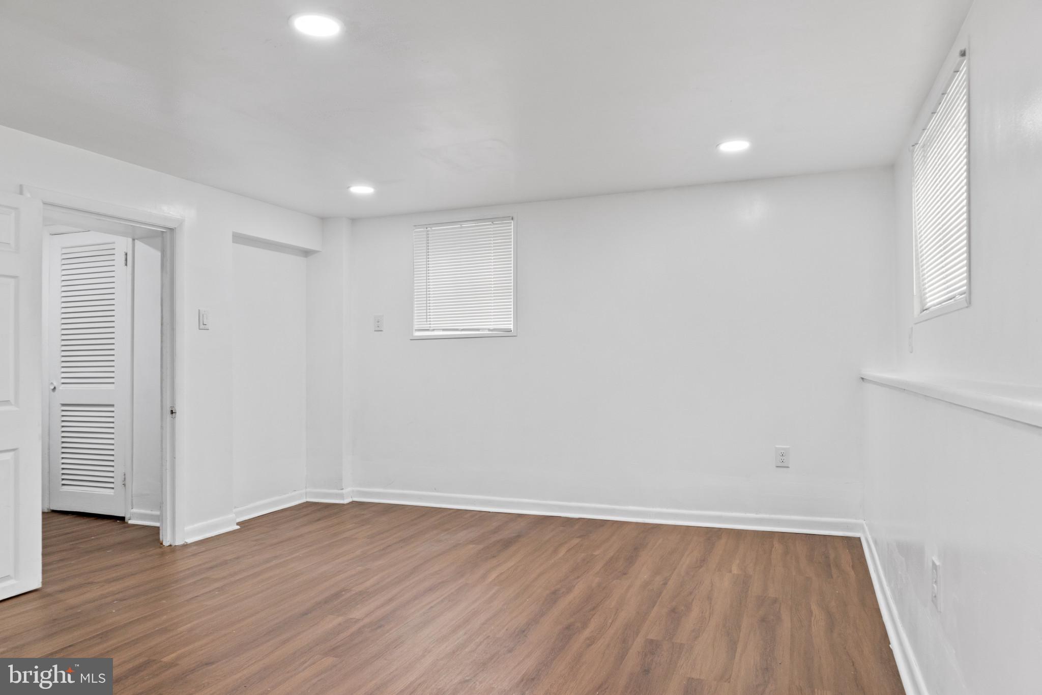 WESTVIEW PARK - Residential