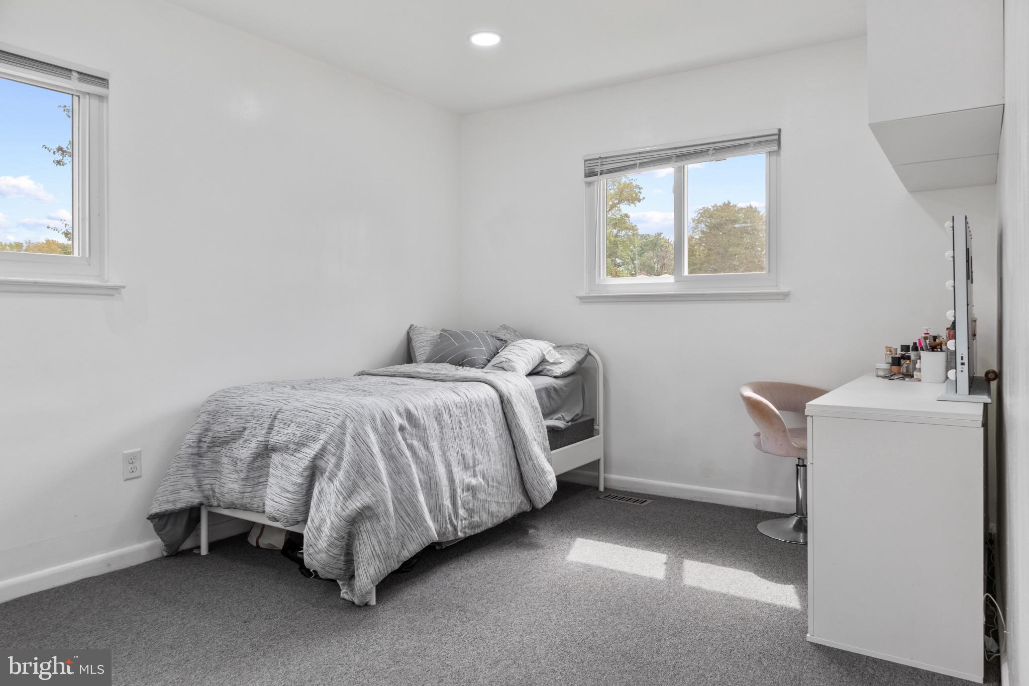 WESTVIEW PARK - Residential