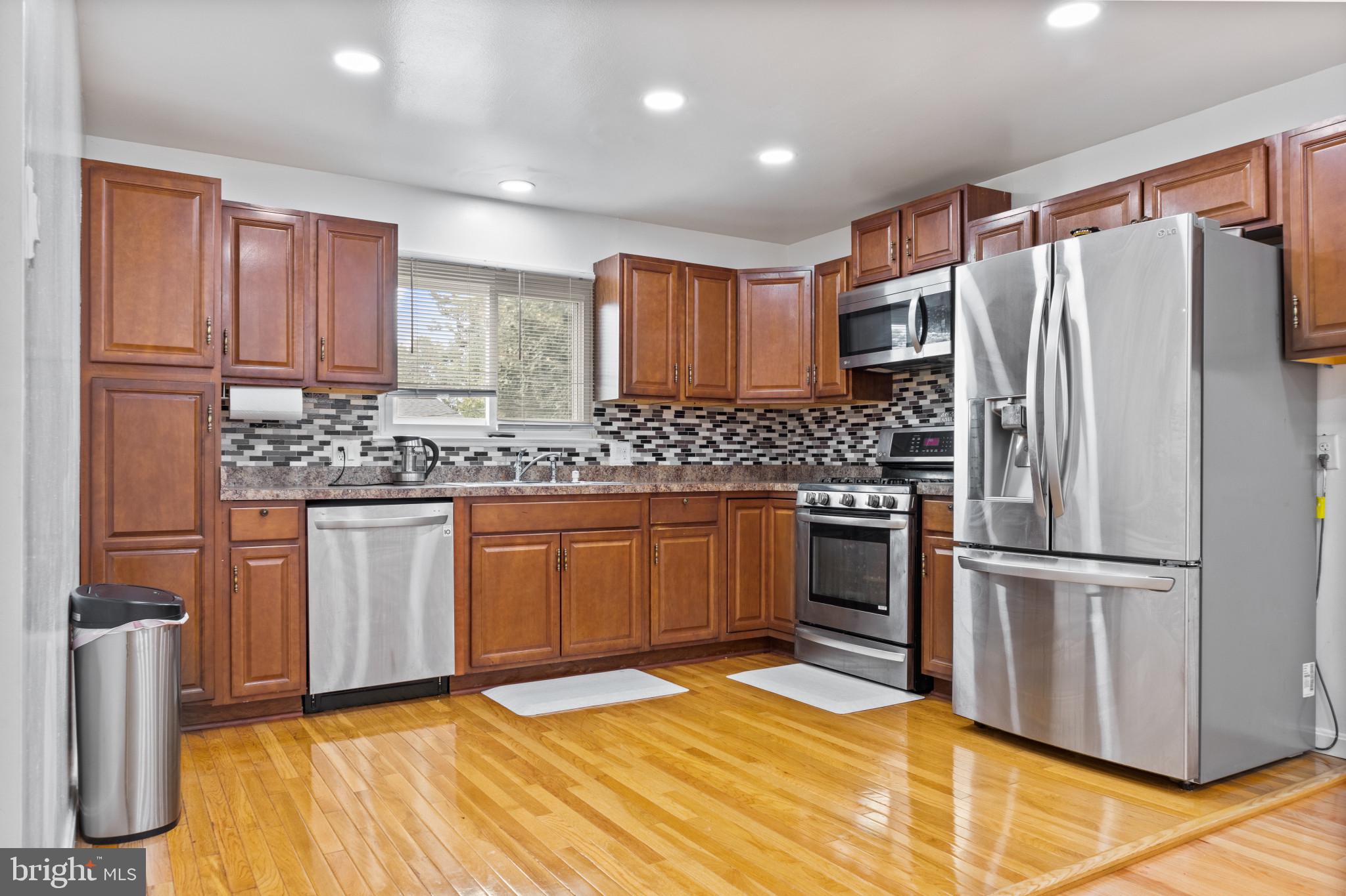 WESTVIEW PARK - Residential