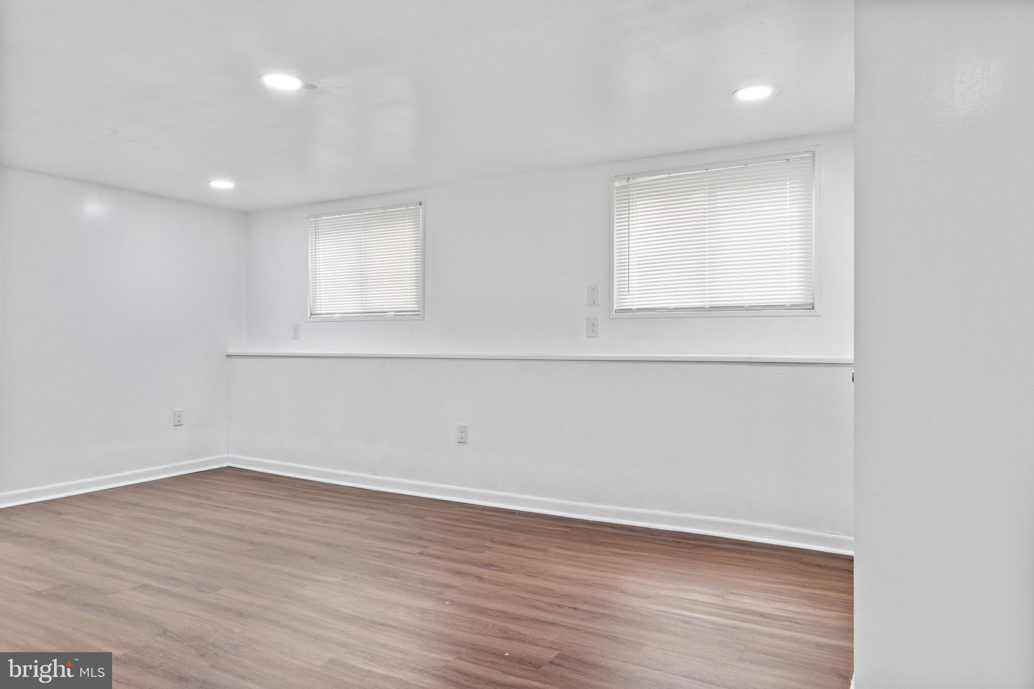 WESTVIEW PARK - Residential