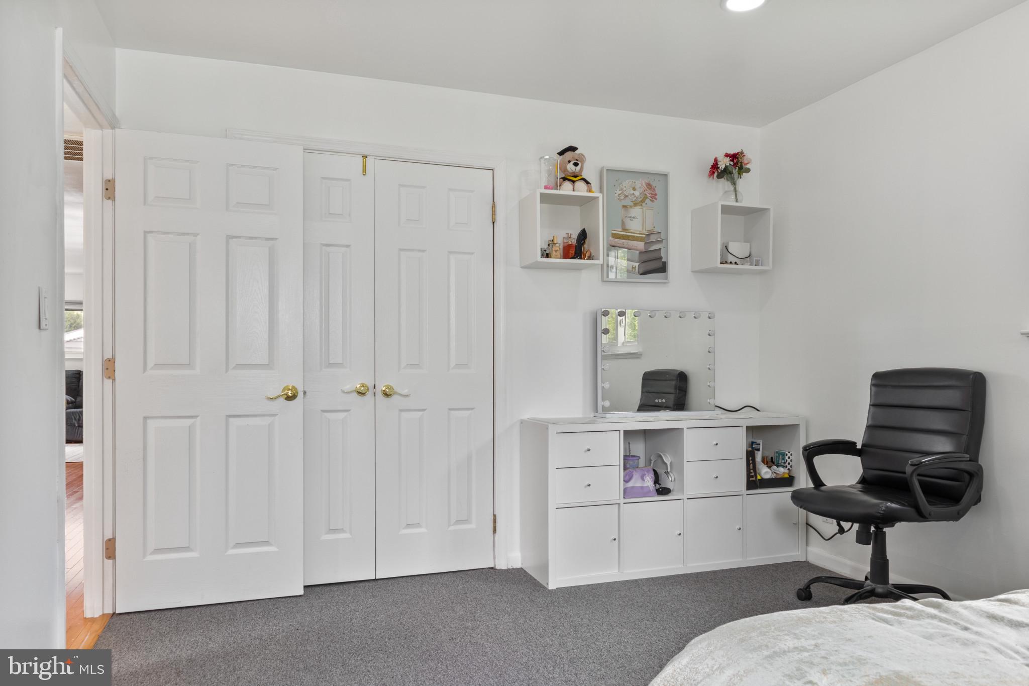 WESTVIEW PARK - Residential