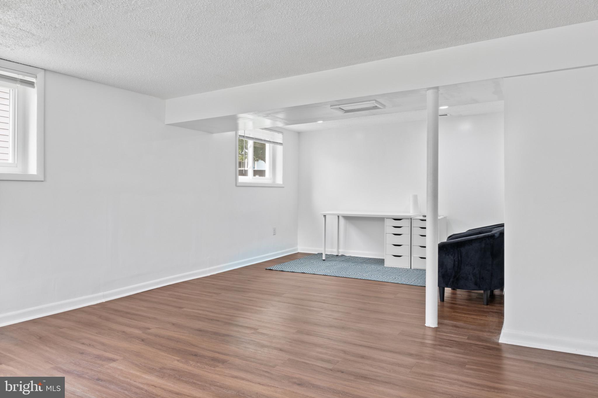 WESTVIEW PARK - Residential