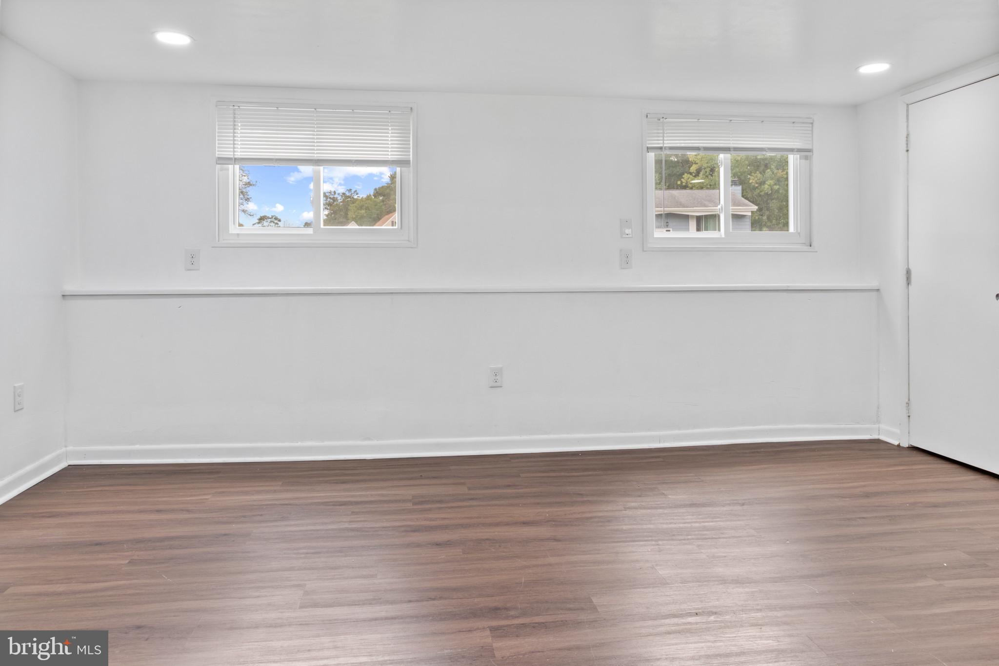 WESTVIEW PARK - Residential