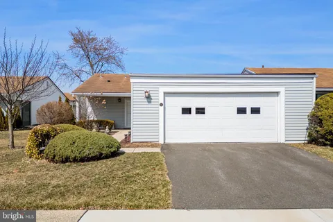 33 Haddon Road, Monroe Township, NJ MLS: NJMX2008762