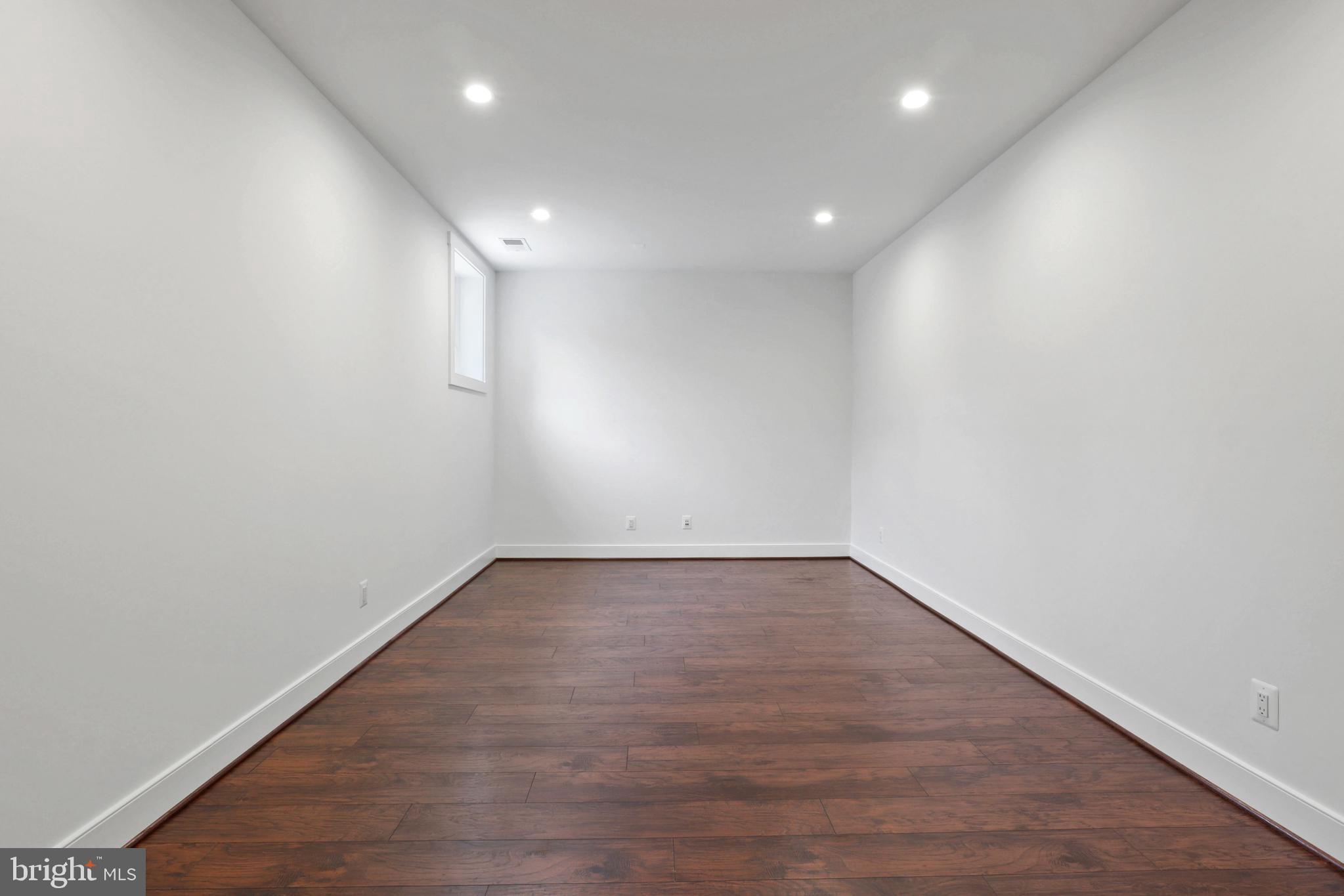 Z B GROVES - Residential