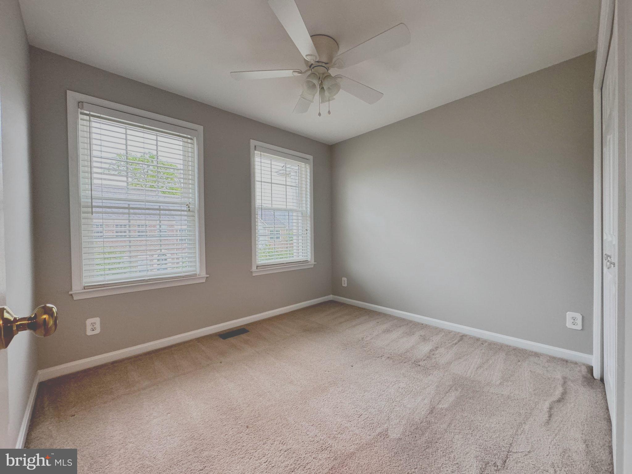 CASCADES - Residential Lease