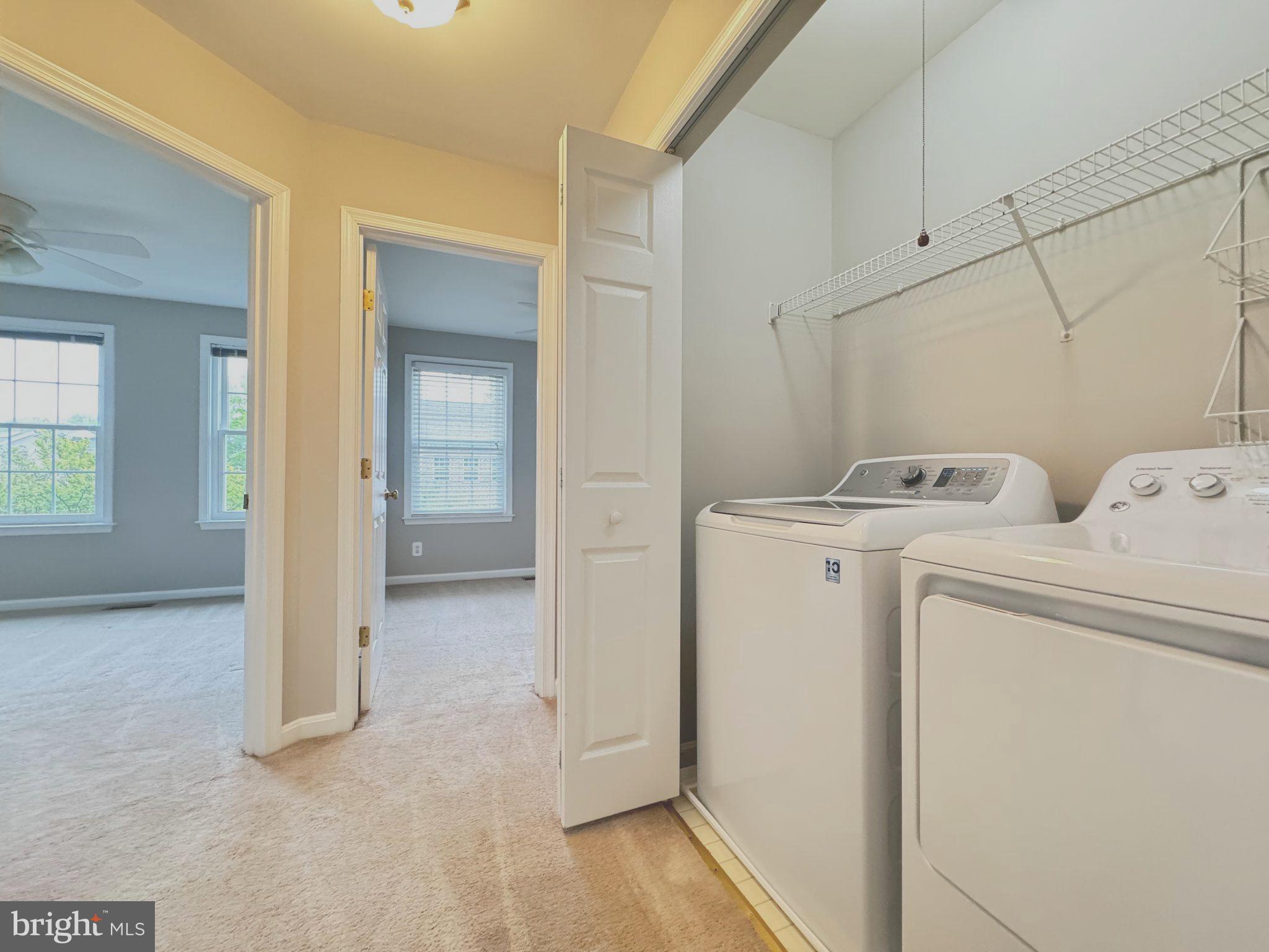 CASCADES - Residential Lease