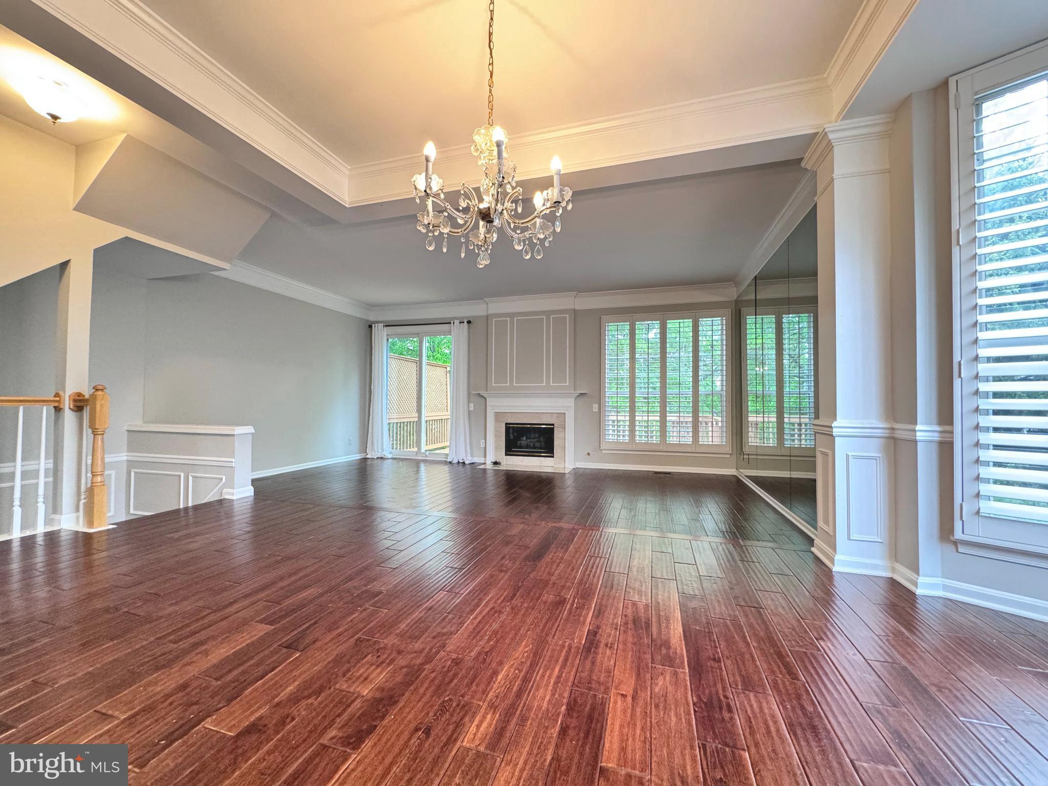 CASCADES - Residential Lease