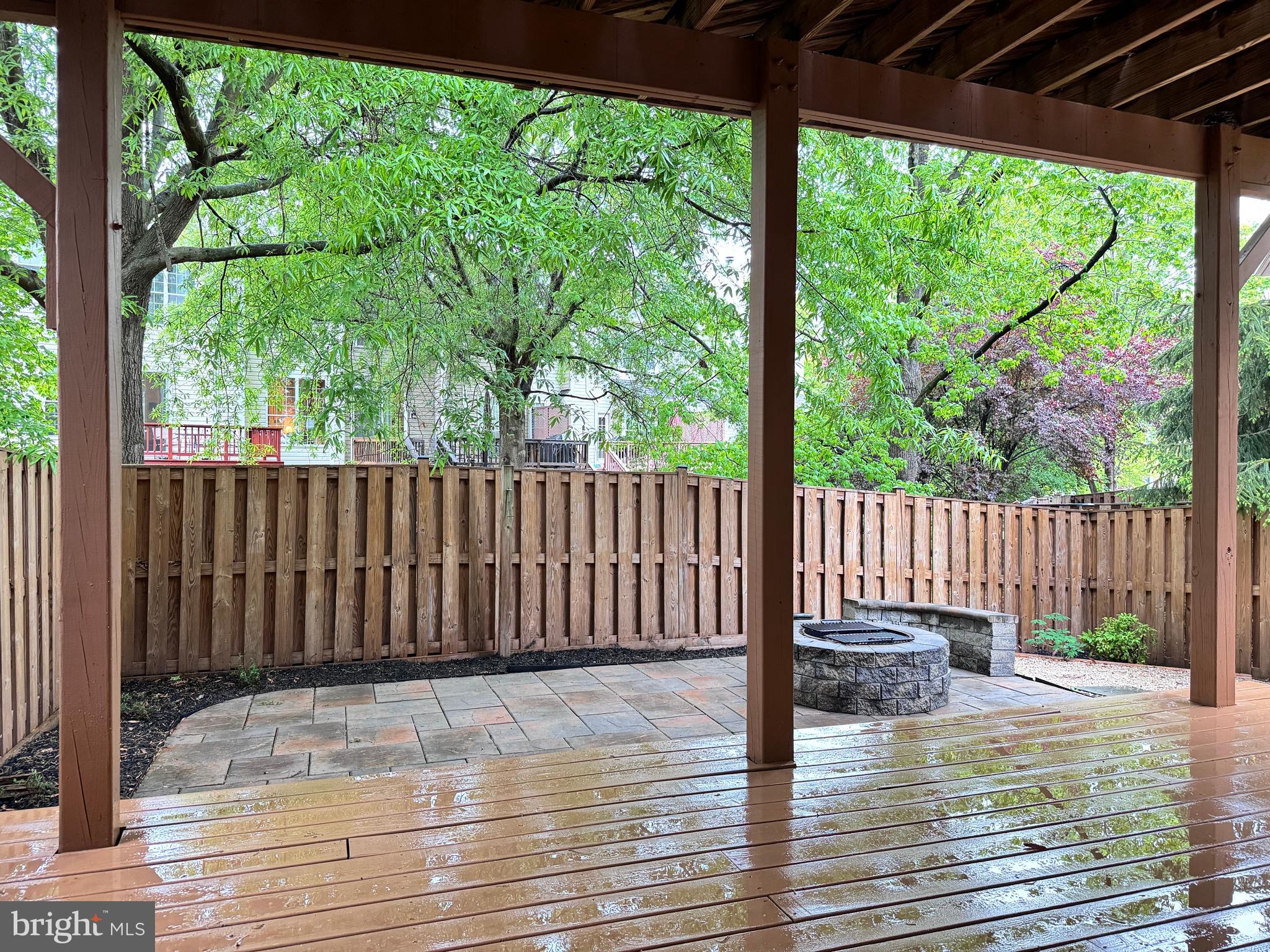 CASCADES - Residential Lease