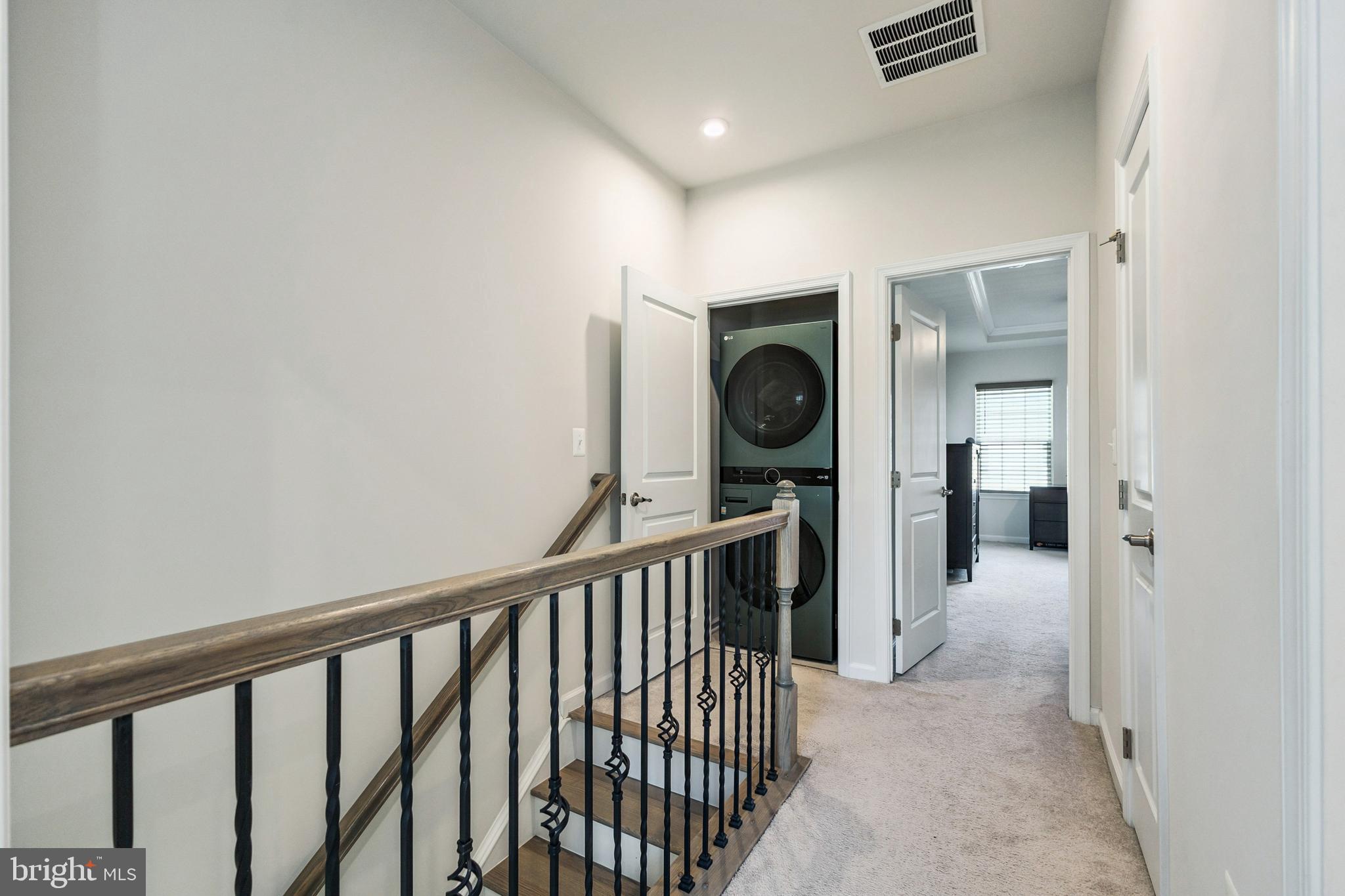 EAGLE ROW - Residential