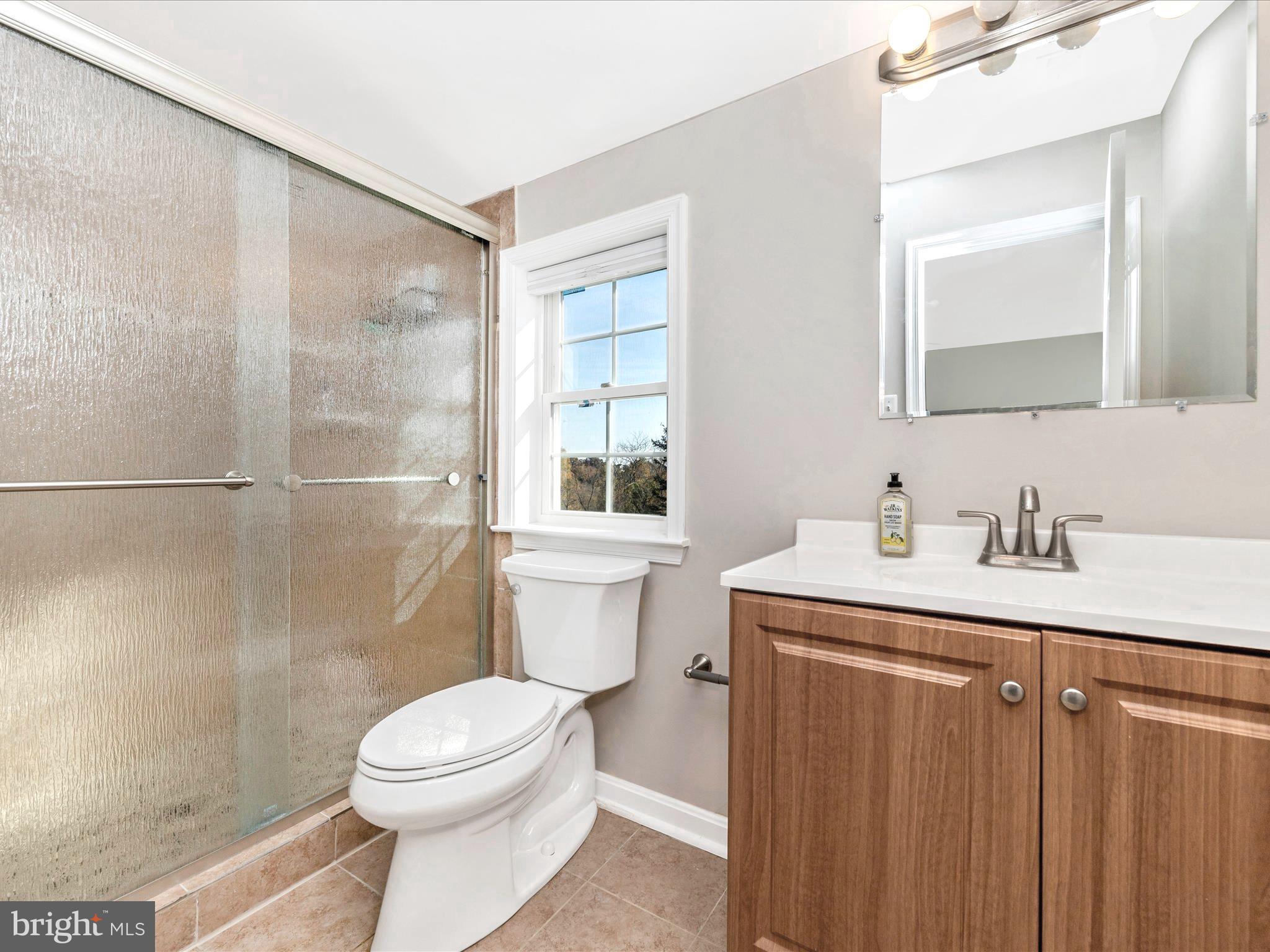 POOLESVILLE OUTSIDE - Residential