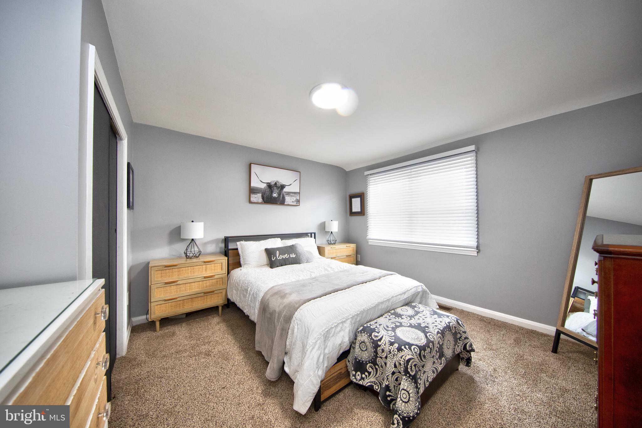 IDLEWOOD - Residential