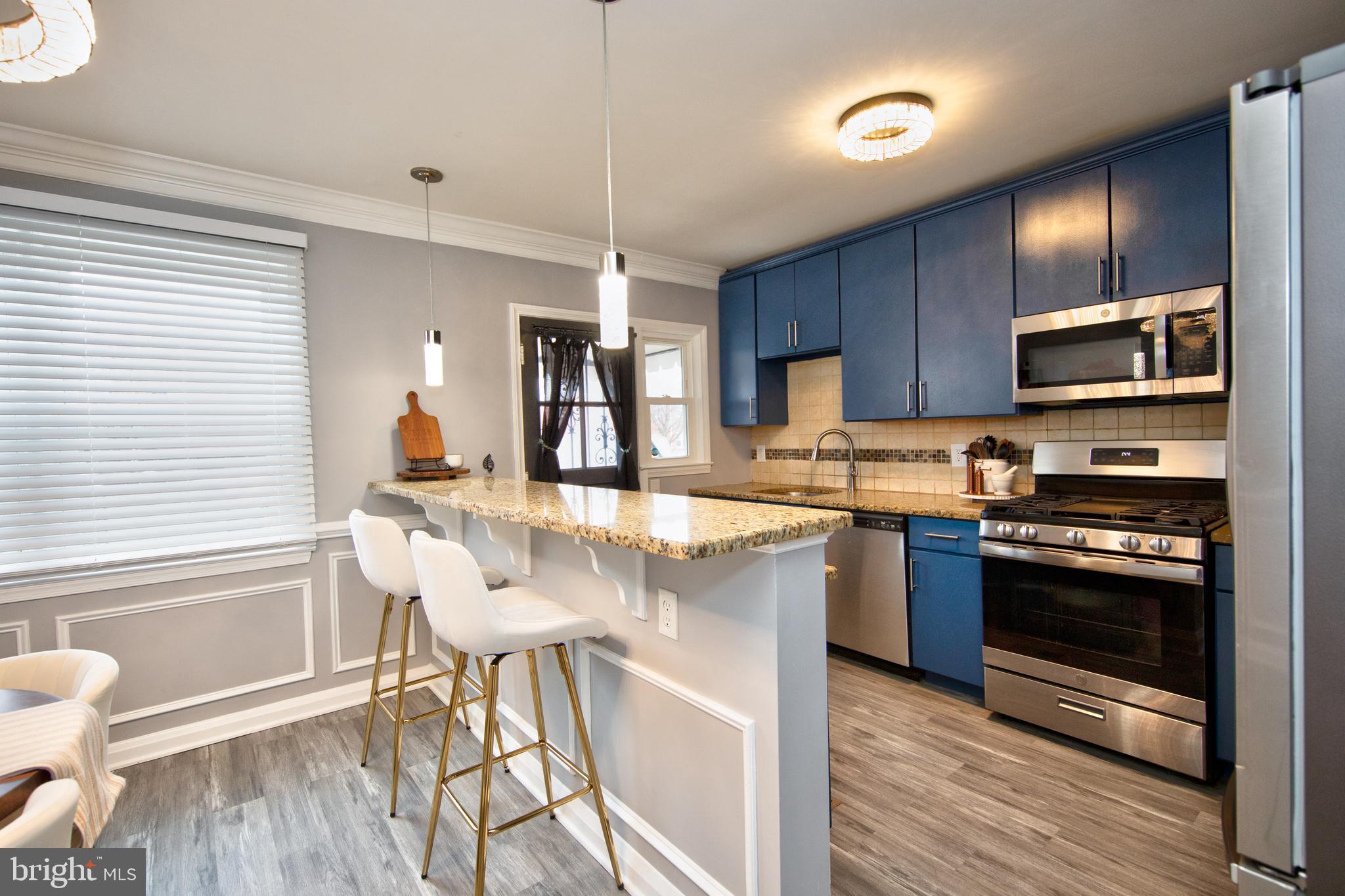 IDLEWOOD - Residential