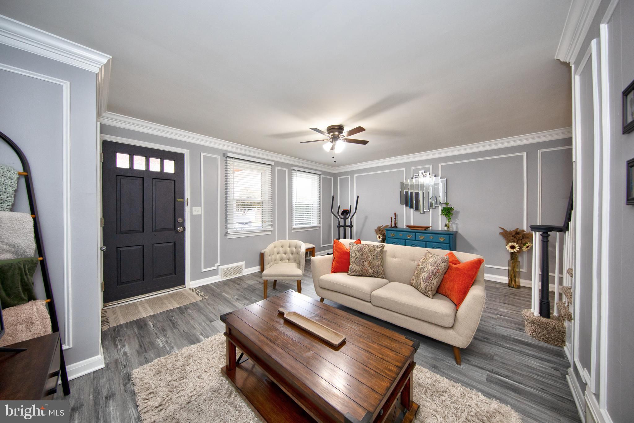 IDLEWOOD - Residential