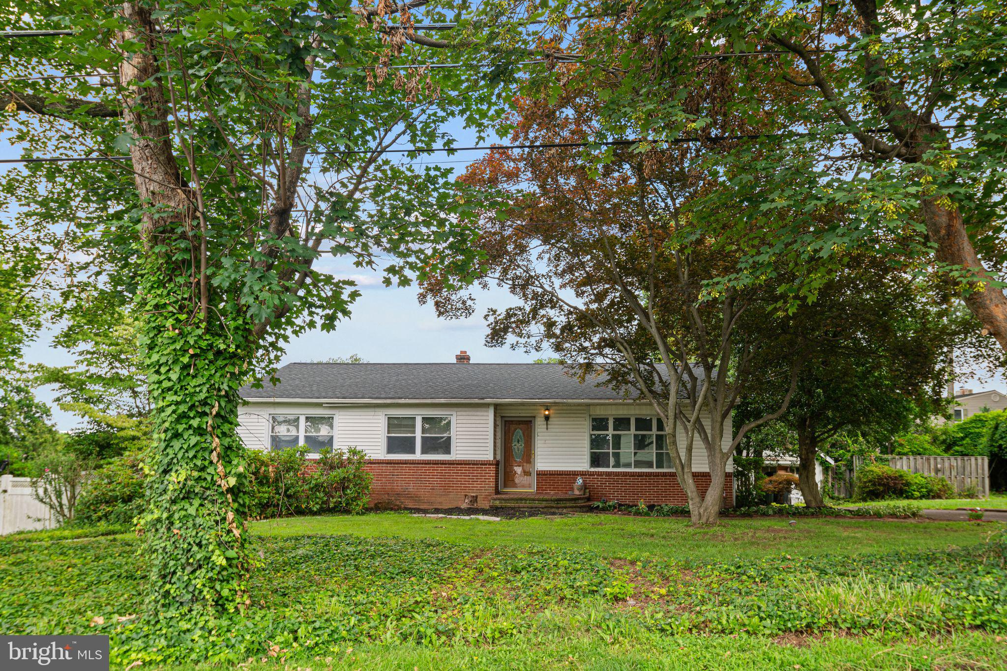 Welcome to 1942 Scott Street in Lower Southampton Township. This home has so much potential and is truly a place to begin making lasting memories. You'll pull up to a welcoming front lawn with large trees and well-kept landscaping then pull into a long driveway with detached garage at the end. An outdoor screened in rear porch and beautiful private yard space give this home even more character. The local schools, plenty of shopping options and youth sports programs help make this area a sought-after place to call home. There will be an Open House from 12pm-2pm on Saturday, July 19th.
Buyer is responsible for C&O.