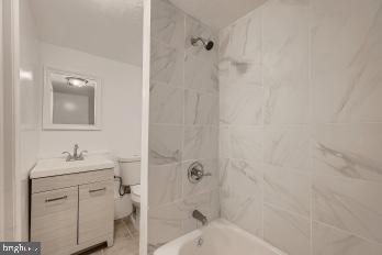 WOODMERE - Residential