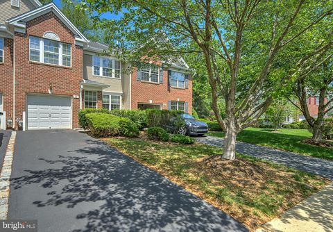 26 SIMONS WAY HUNTINGDON VALLEY PA 19006