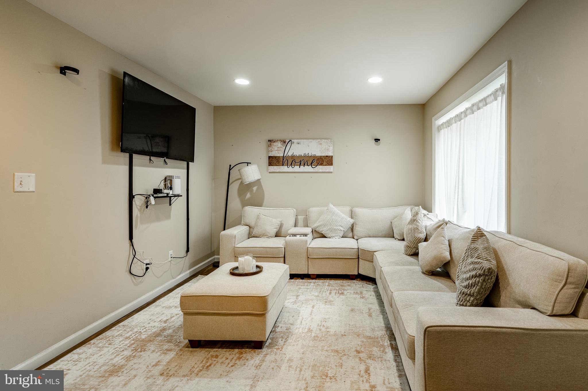 GLASGOW PINES - Residential