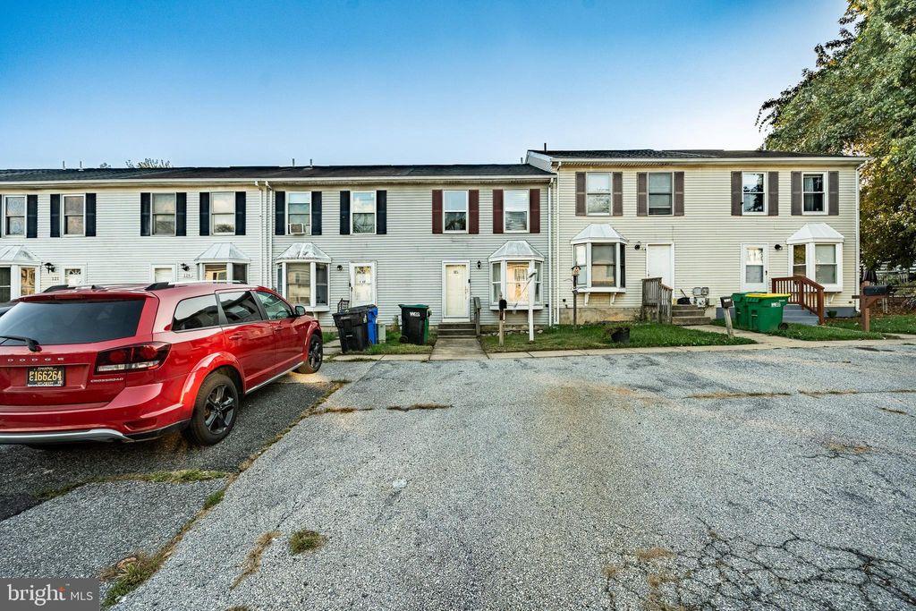 Photo of 115 Whitburn Place, NEWARK, DE 19702 (MLS # DENC2090684)