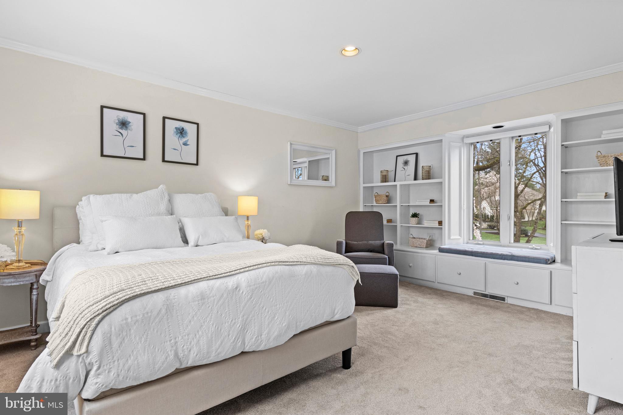 RAVENSCLIFF - Residential