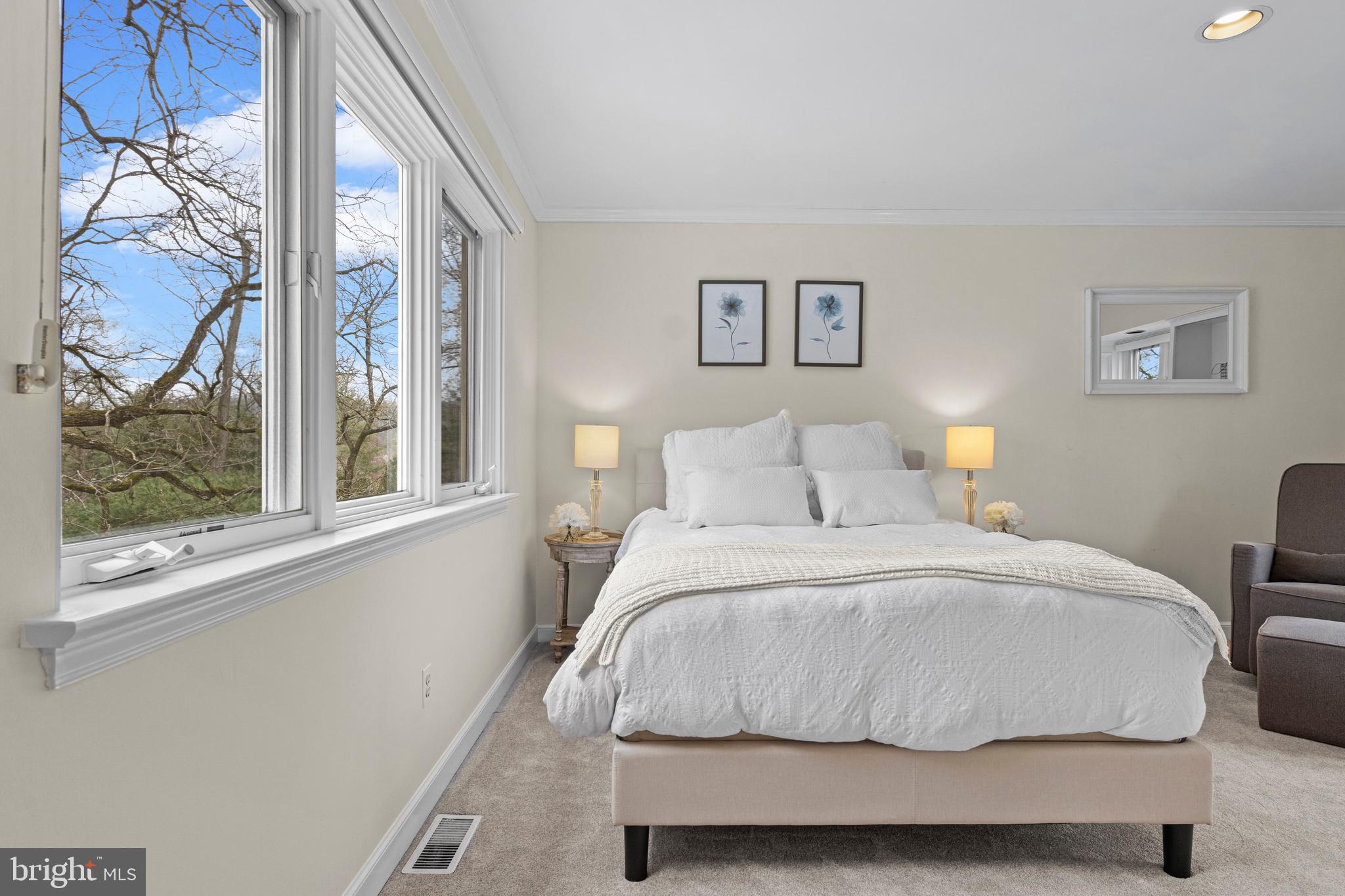 RAVENSCLIFF - Residential