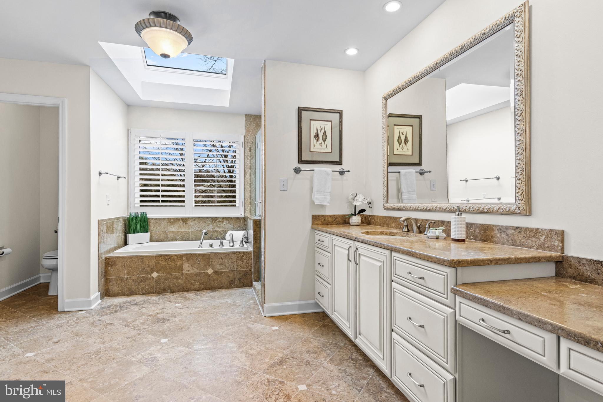 RAVENSCLIFF - Residential