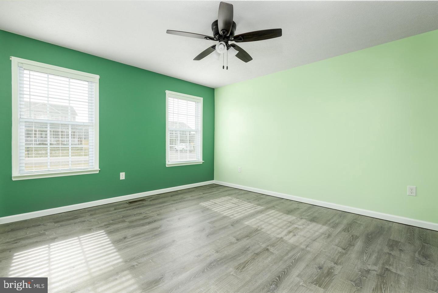 ELIZABETH STATION - Residential