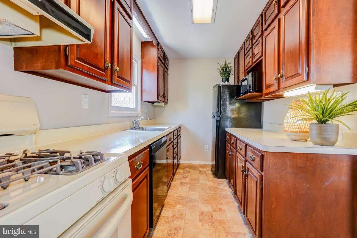 HUNGERFORD - Residential