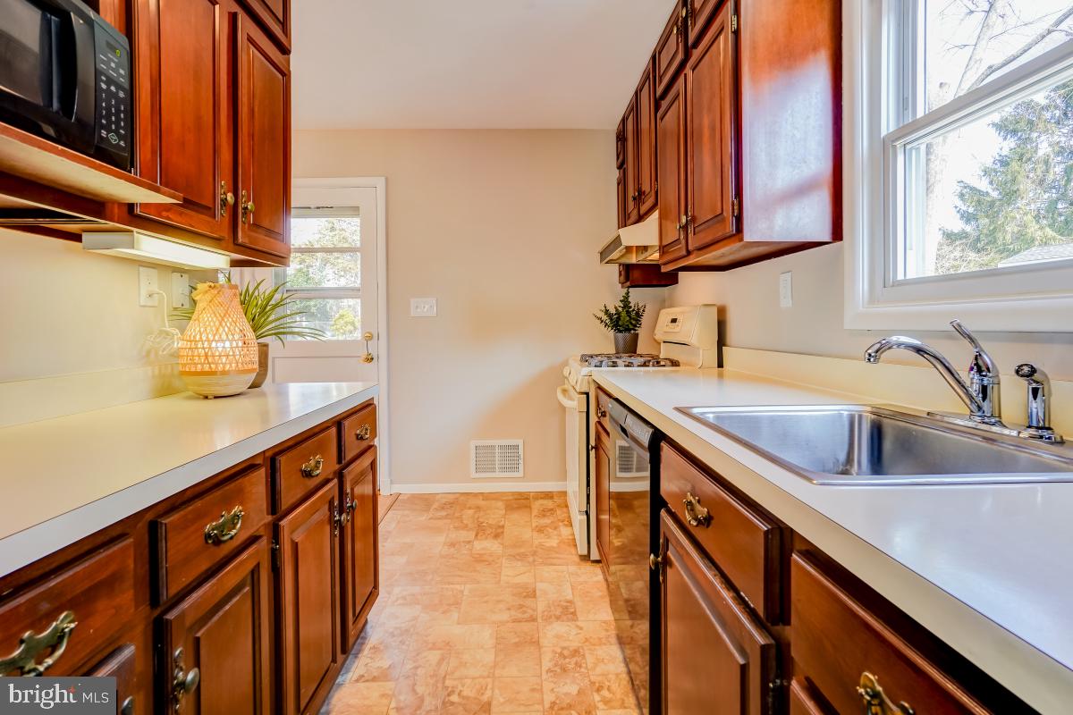 HUNGERFORD - Residential